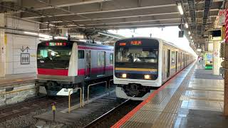 JR蘇我駅を入線.発車する列車。