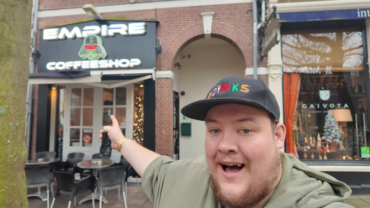 Я нашла лучшую скрытую кофейню Амстердама…