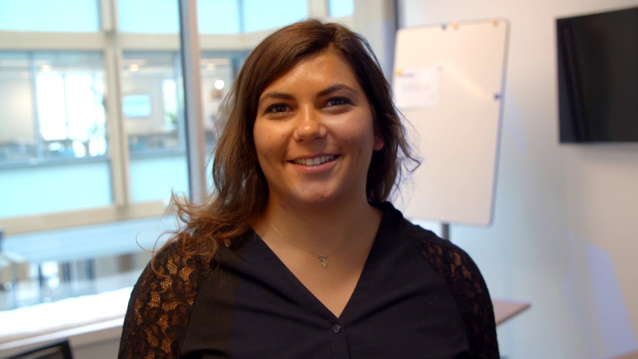 Travailler Chez Action Siege Youtube