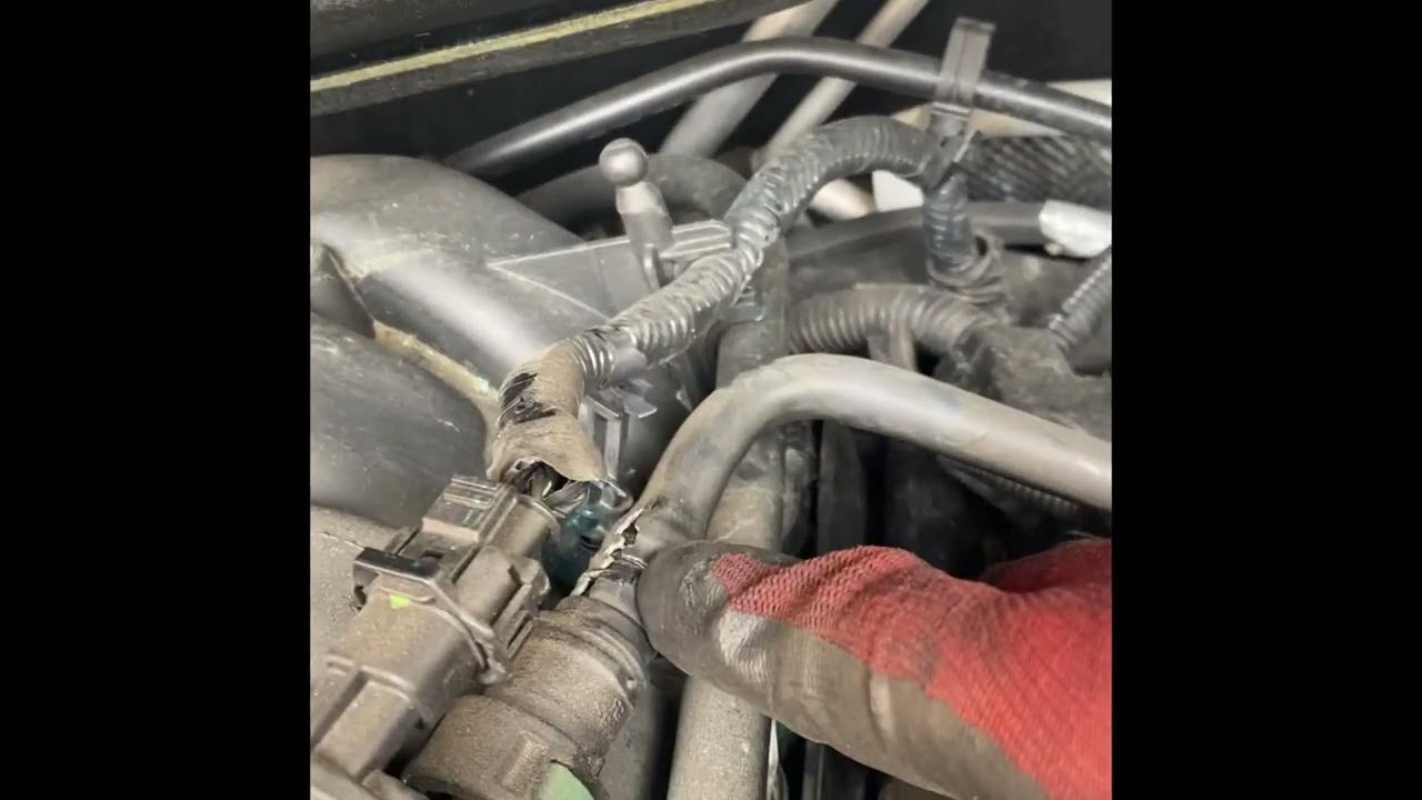 P0456 solved Dodge Durango small evap leak! - YouTube