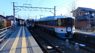 飯田線373系普通列車　伊那八幡発車