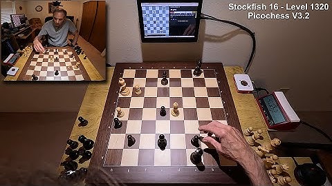 Stockfish 16 - Elo 1320 - Picochess 3.2 - Raspberry Pi 3b+