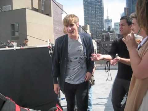 Big Time Rush: Kendall's Spiderman Pose!