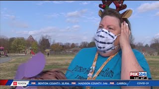 Parson Hills Elementary students recreate Macy's Thanksgiving Day Parade