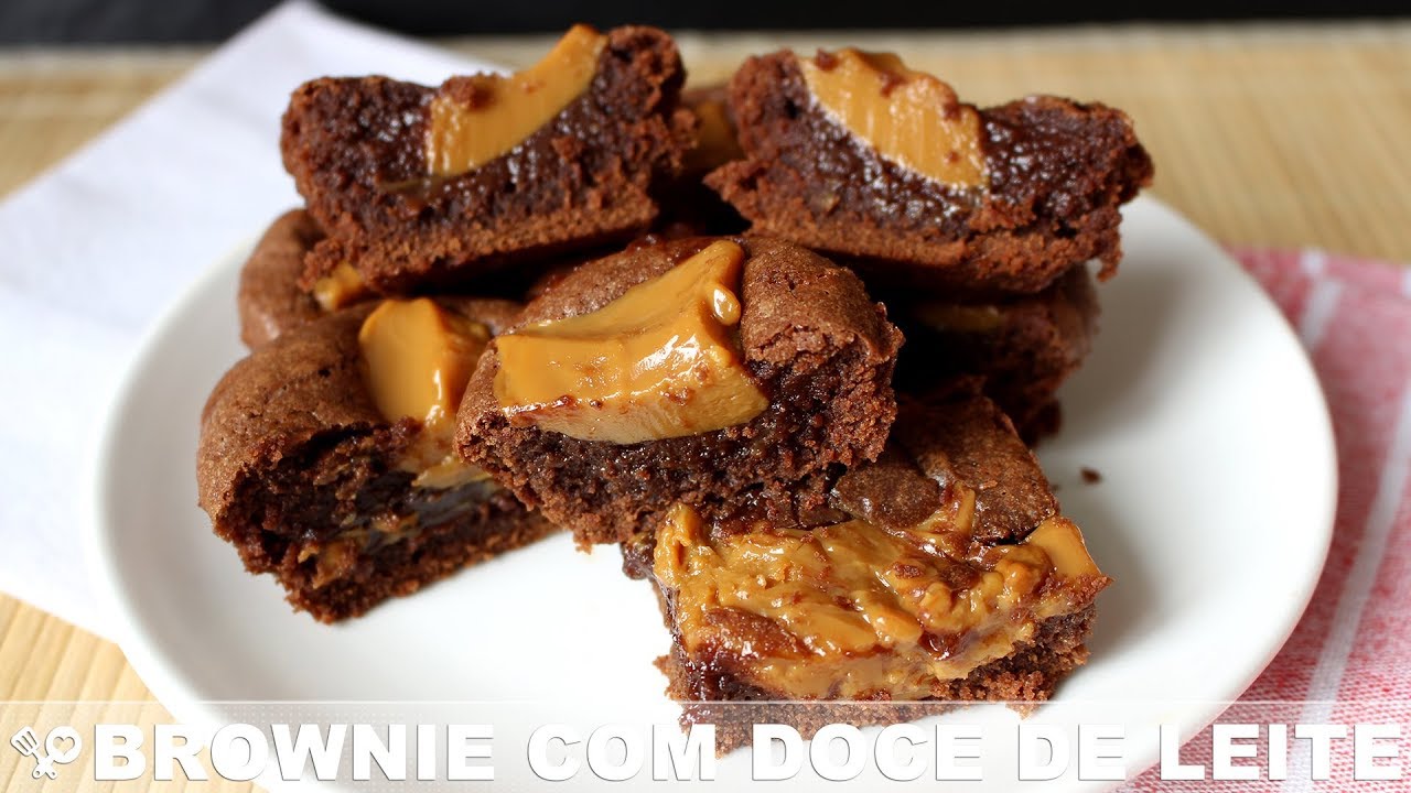 BROWNIE COM DOCE DE LEITE