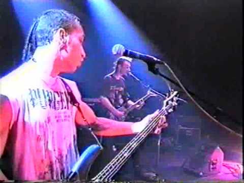 Смотреть клип Российский Панк Обстрел - 2 (2000) | Russian Punk Cannonade 2 онлайн бесплатно в качестве Смотреть клип Российский Панк Обстрел - 2 (2000) | Russian Punk Cannonade 2 онлайн бесплатно в качестве
