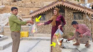 Nomadic Mother’s Hard Life ❤️ Can Isa Weatherproof Her Shelter in Time?