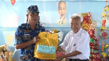 Phó Chủ tịch Ủy ban nhân dân thị xã thăm, chúc Tết các cơ quan, đơn vị của tỉnh đóng trên bàn thị xã