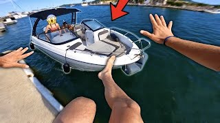 WHY DID I STEAL THIS BOAT? (Epic Parkour Chase)