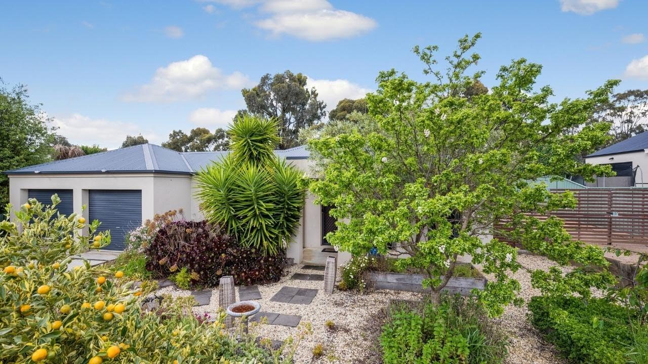 3 Janelle Drive, Maiden Gully Video YouTube