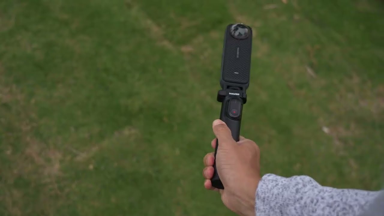 Preview of Insta360 2-in-1 Selfie Stick Remote Kit Video