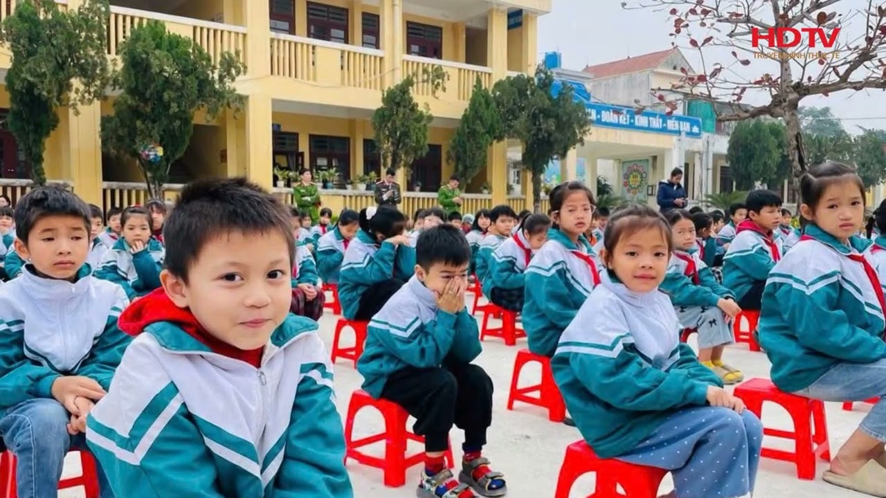 TRAO QUÀ TẾT XUÂN YÊU THƯƠNG 2026 CHO HỌC SINH 3 TRƯỜNG HỌC TẠI XÃ NGA AN TỈNH THANH HÓA