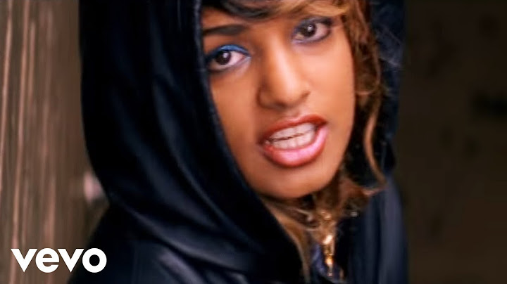 Paper Planes Remix version - Remix performance video thumbnail