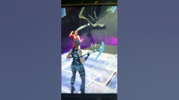 I met a hacker in Fortnite 1v1 (Watch till the end…)