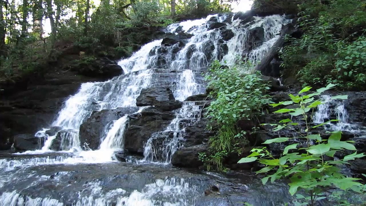 vogel state park lake trahlyta waterfall with new stairs july 2017