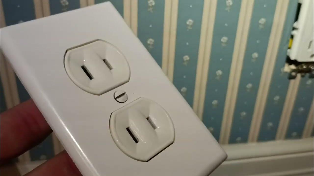 How to change a 2slot/ungrounded outlet to a 3slot outlet YouTube
