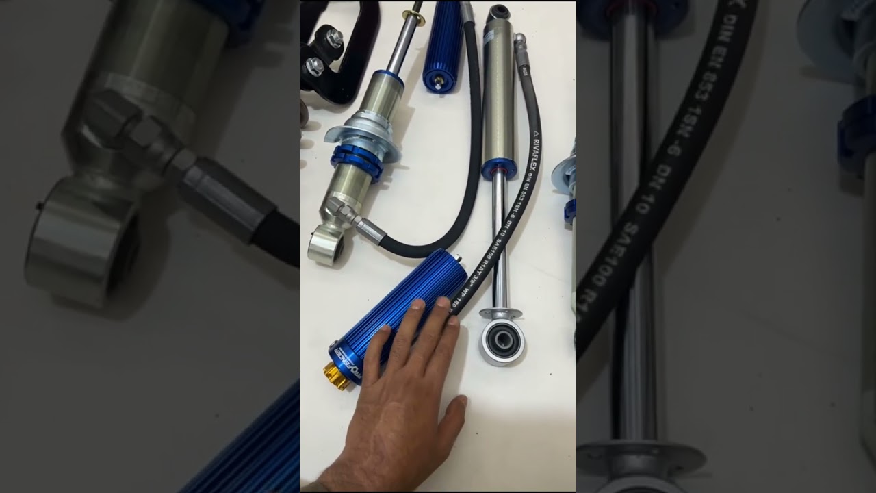 نيسان اكستيرا ونيفارا دبل. مساعدات ويايات ولعابات وركب رياضية