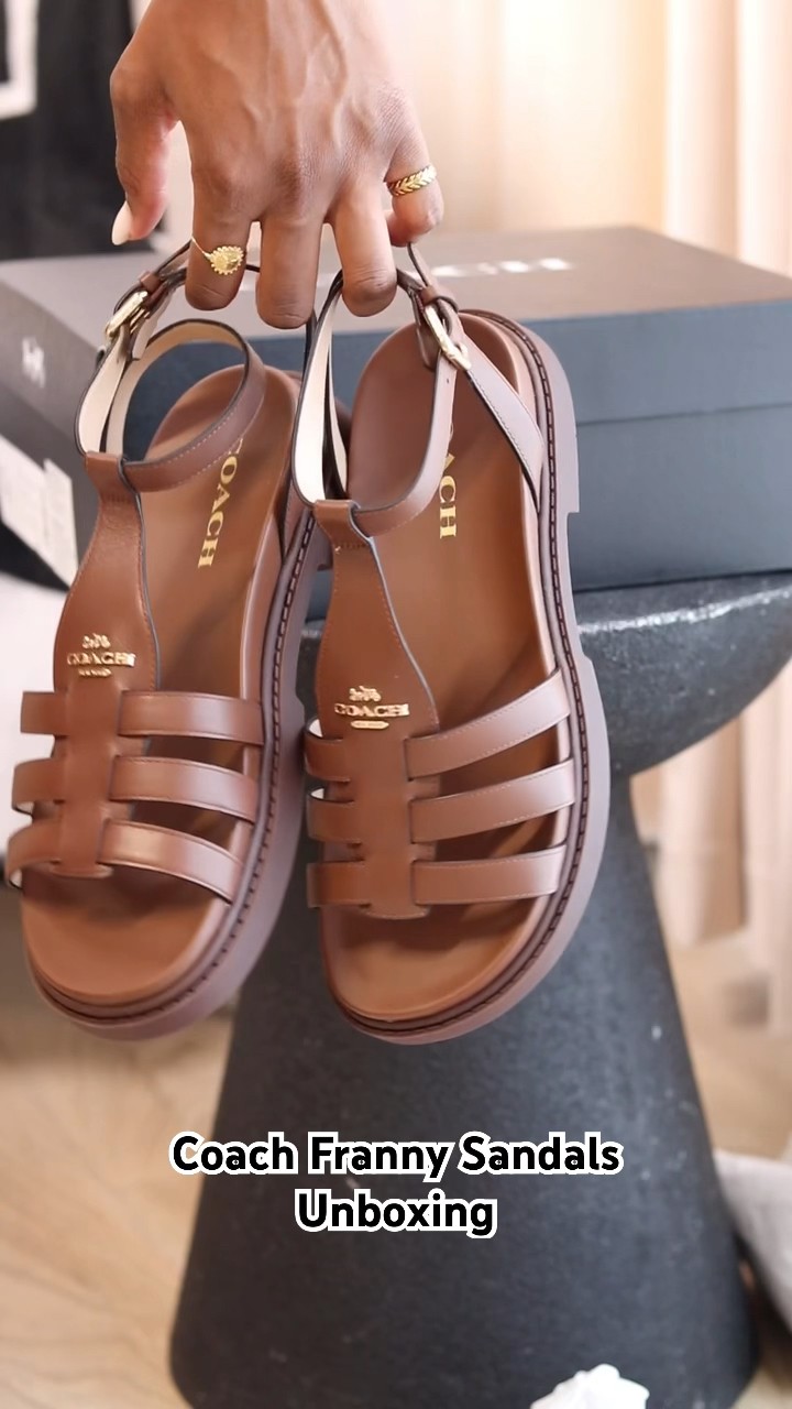 これからの季節に☆【COACH】Franny Sandal COACH® Outlet | Franny Sandal