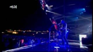 Muse - Uprising (Live @ Seaside Rendezvous 2009)