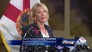 Marjory Stoneman Douglas students return for first full day of classes since shooting