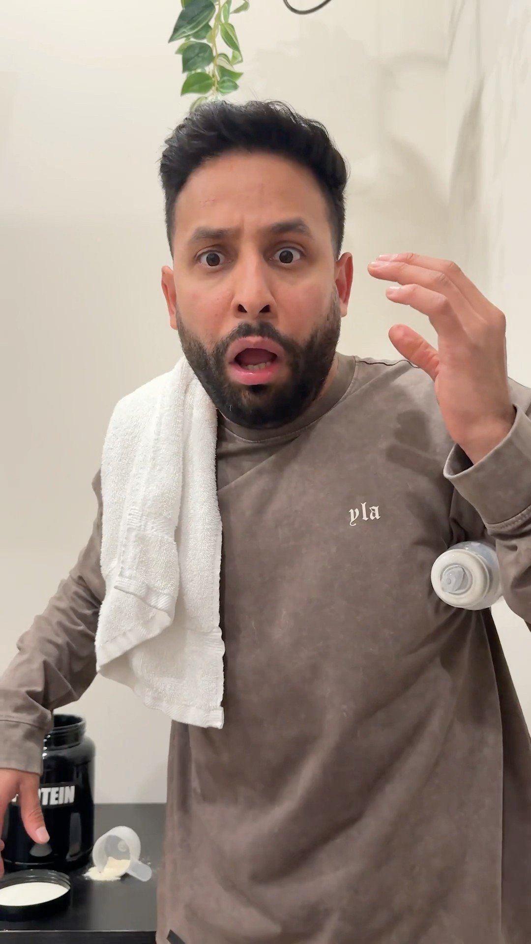 ????
