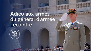 Adieu aux armes du général d'armée Lecointre.