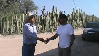 FRANCISCO TRIANA CON EL REPORTERO DEL DESIERTO EN SAN ISIDRO DE LAS COLONIAS MIER Y NORIEGA N.L.