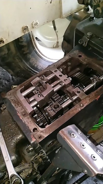 Eicher 485 Tractor gear box repair #eicher485  #Short #Gearbox #Gear