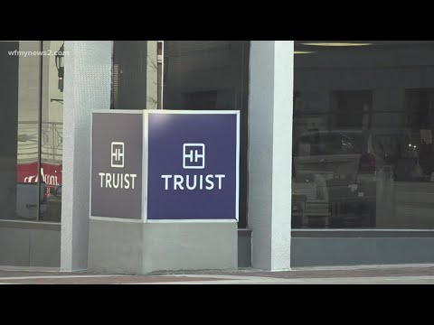 Truist bank customers can't access money after merger