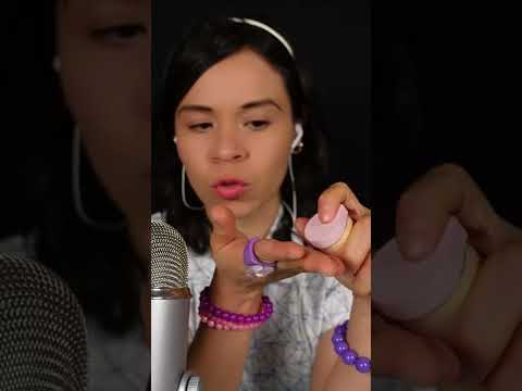 Te MAQUILLO con Maquillaje de Juguete! | Leslie ASMR