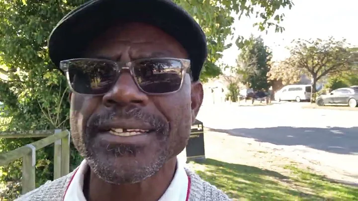 this is a walking video in Lewsey farm in Luton UK