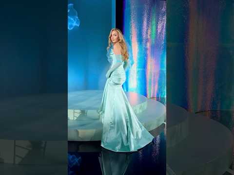 Красивая невеста в невероятном платье #wedding #самыекрасивыесвадьбы #свадьба #свадебноеплатье #love