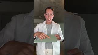 Why Every Kitchen Needs This Glass Chopping Board 