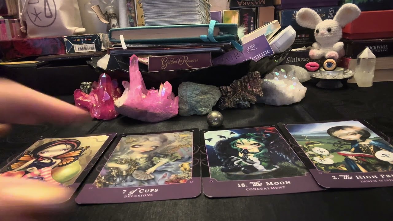 Aklınızdaki kişi sizi gördüğünde ne hissediyor? Kalbinde ve bilinçaltında size söyleyemediği ne var?