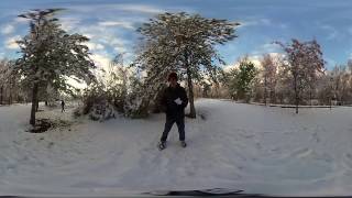Snowball Fight 360 screenshot 4