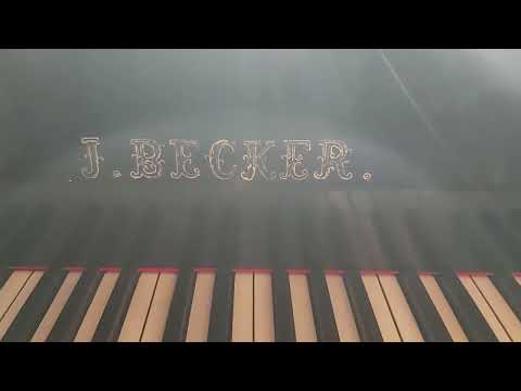 Антикварный рояль J  Becker