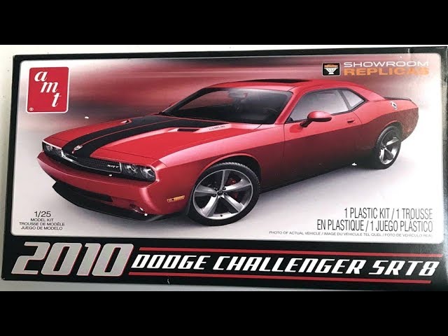 AMTPremium Hobbies 2010 Challenger SRT8 1:25 Scale Lebanon