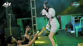 LAMUNAN - CACA NATASHA ll DK MUSIK HAPPY PARTY PERTAMAC COMMUNITY LIVE PATI