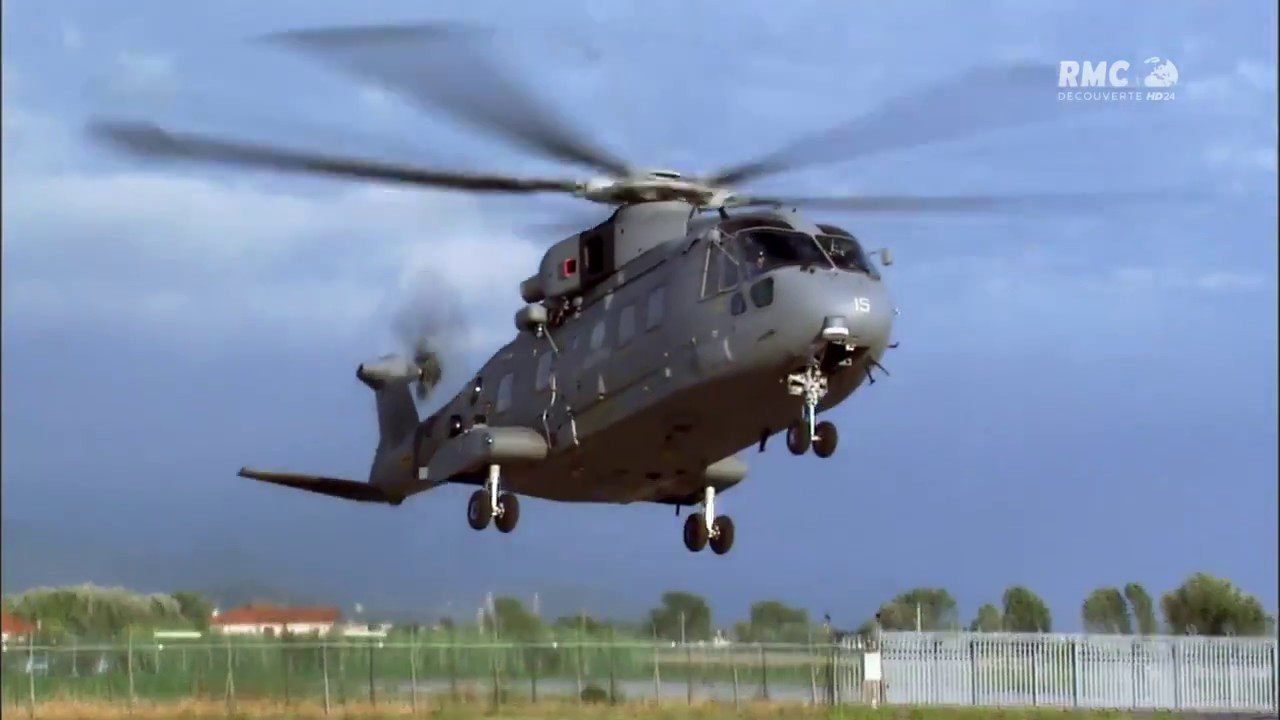 VIDEO La descente aux enfers du héros de Supercopter - Voici