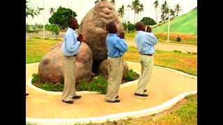 Download Lagu Ebeneza Choir _ Nani Alaumiwe ( Official Music Video) MP3