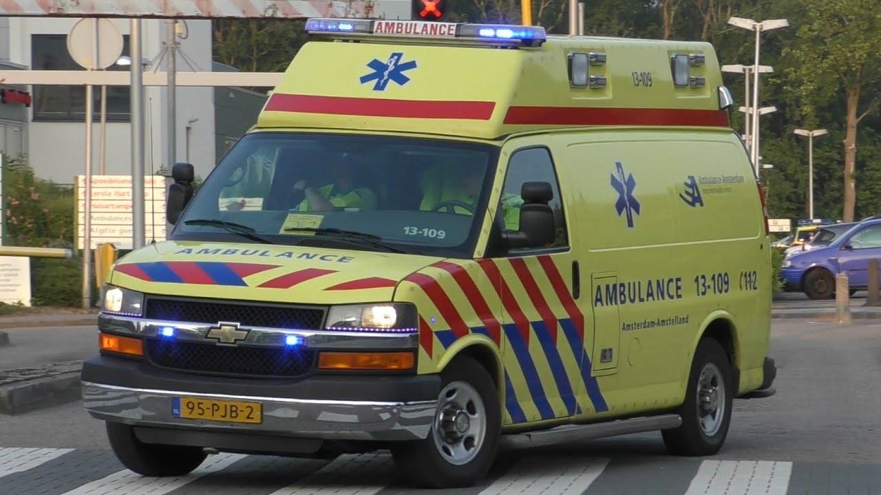 [Archief] Compilatie 13-109 GGD Chevrolet Ambulance met Spoed in Zaandam en Amsterdam