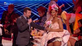 [1080p] Rihanna - Only Girl @ (The X Factor 2010) HD Resimi