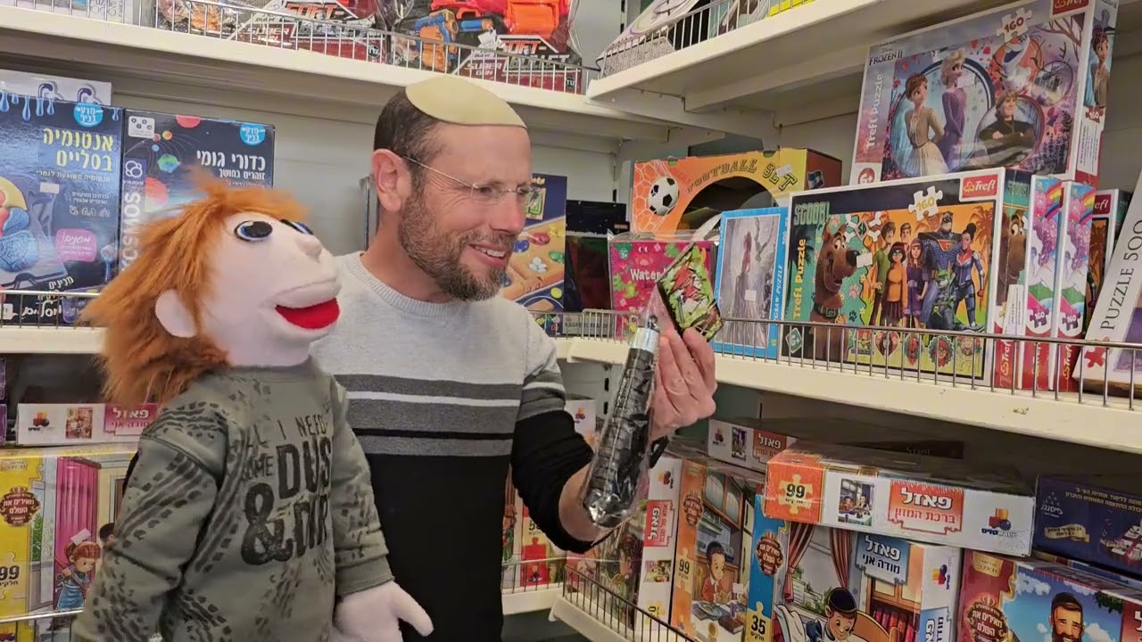 סרטון פורים לילדים | רב-גן זאבי וצביקה הבובה | התוכנית השלמה! הפרק המלא!