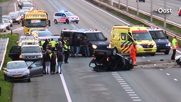 Snelweg A1/A35 bij Borne dicht na ongeluk