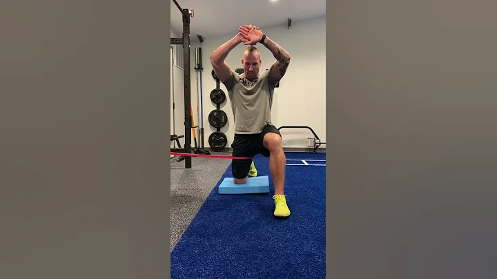 Banded Hip Distraction