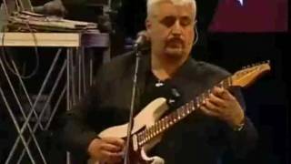 Video thumbnail of "Pino Daniele A me me Piace o Blues Karaoke"