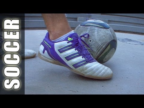 Como pontapé como Cristiano Ronaldo cr7 - movimentos de Futebol