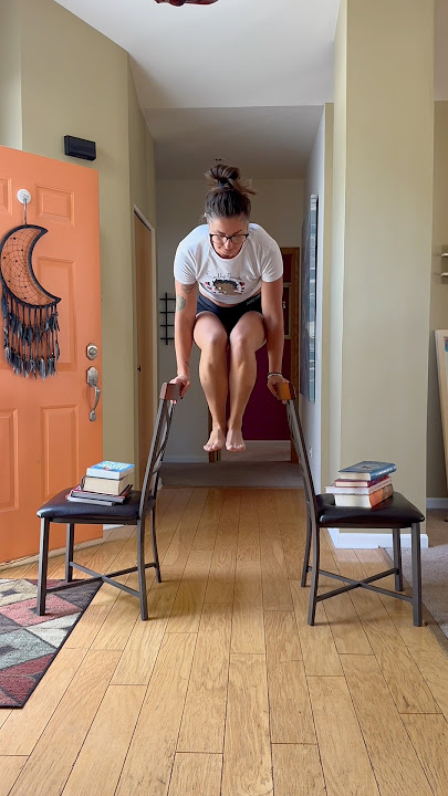 Hang Drills ‼️ | How to be a good Flyer #shorts #cheerleading #stunting #stunt #cheerstunts #flyer