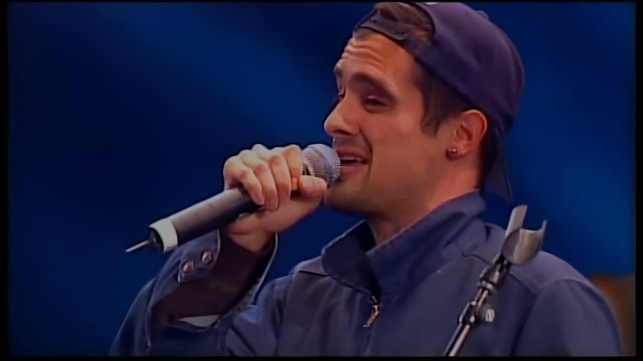 ARSENAL - 'The Coming' (feat. Gabriel Rios) | Live@ Rock Werchter 2004