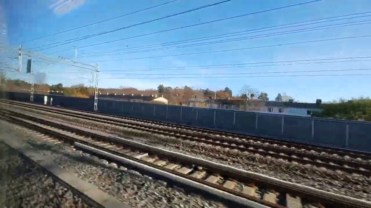 Pendeltåg Från Jakobsberg Till Kallhäll